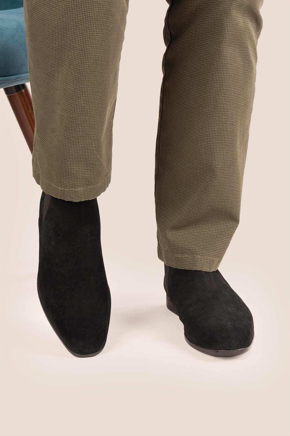 Darwin Black Suede Chelsea boot for men | Best Chelsea boots