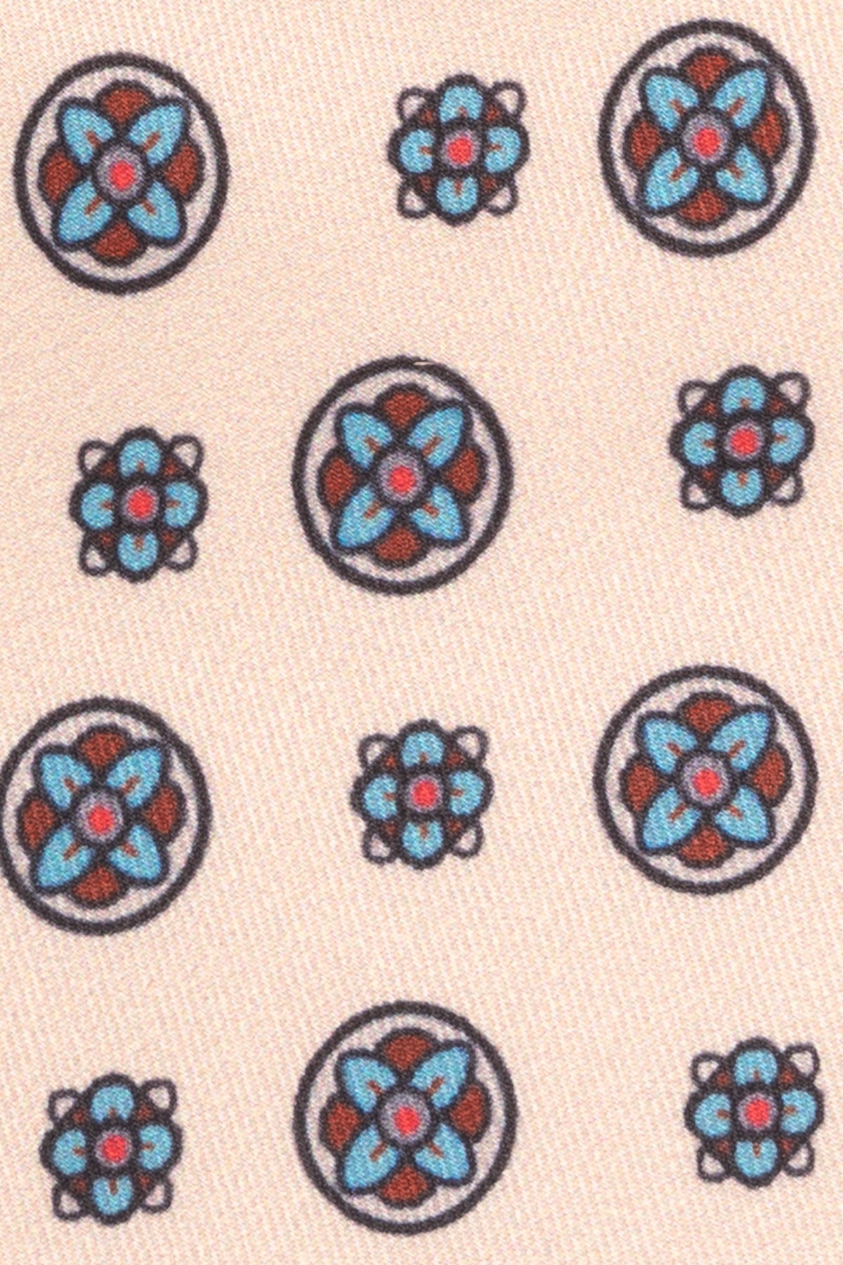 Cream Vintage Bliss necktie featuring a refined vintage pattern, crafted from luxurious fabric for a timeless and sophisticated formal look