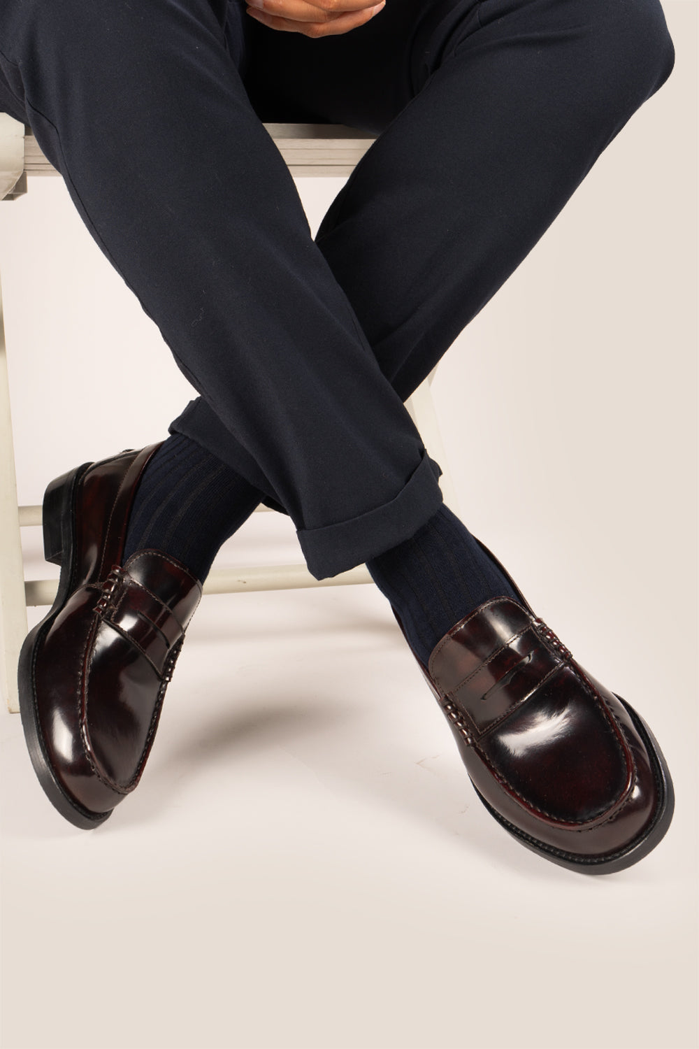 Peter Bordo leather penny loafers for men. Classic and stylish, these loafers provide comfort, durability, and a refined look for any occasion.