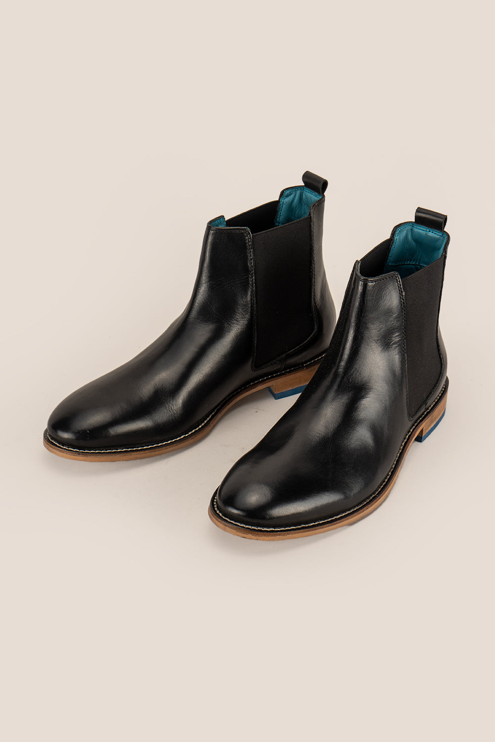 Douglas Black Leather Chelsea Boot | Oswin Hyde