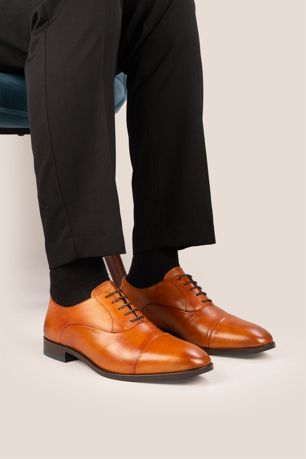 Men’s Jarvis Tan oxford lace-up leather shoes with sleek design, crafted for elegant office wear and lasting comfort.