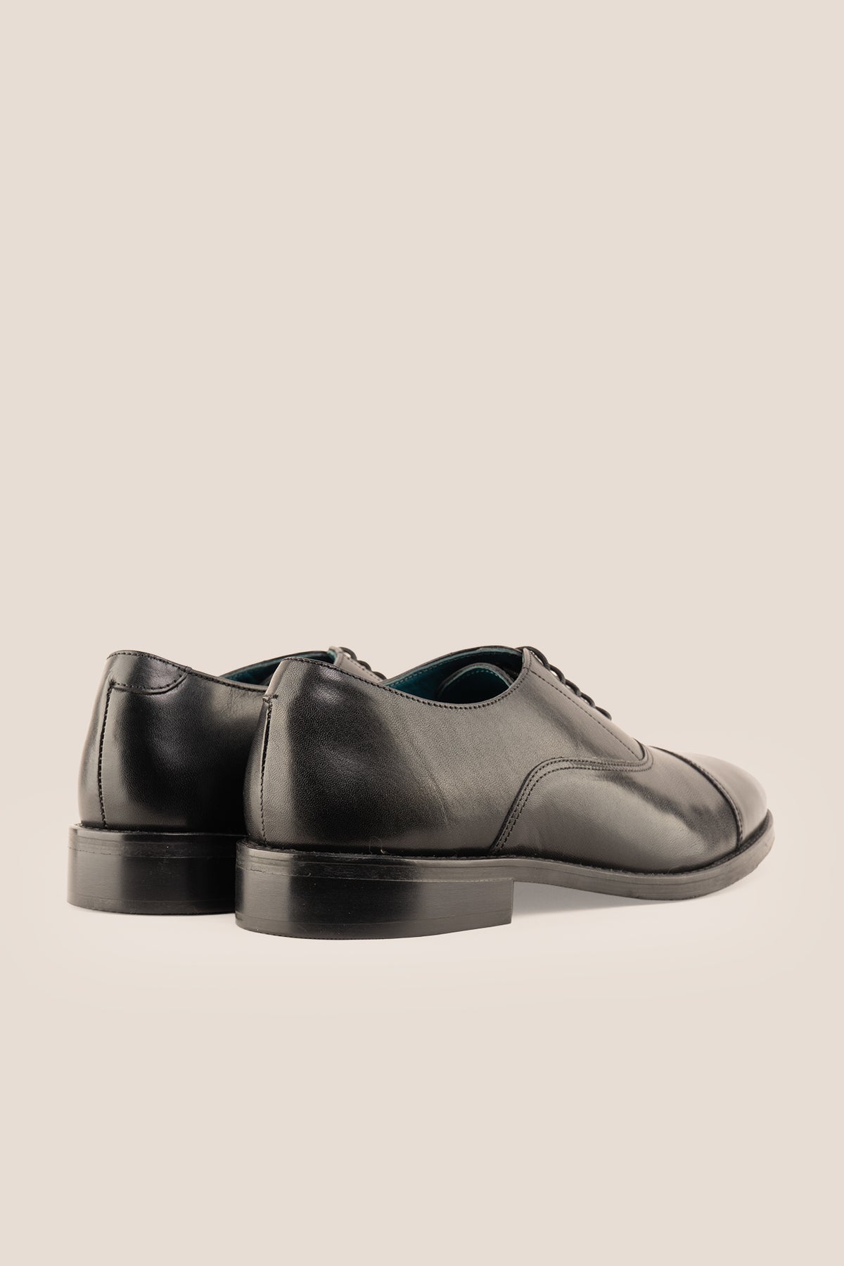 Wilson Black men's black leather toe-cap Oxford shoes