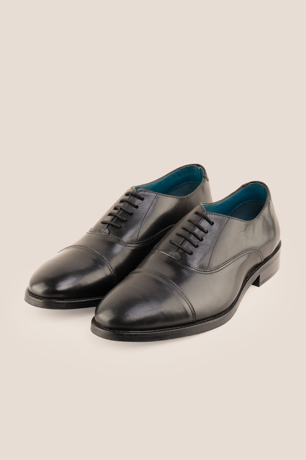 Wilson Black men's black leather toe-cap Oxford shoes