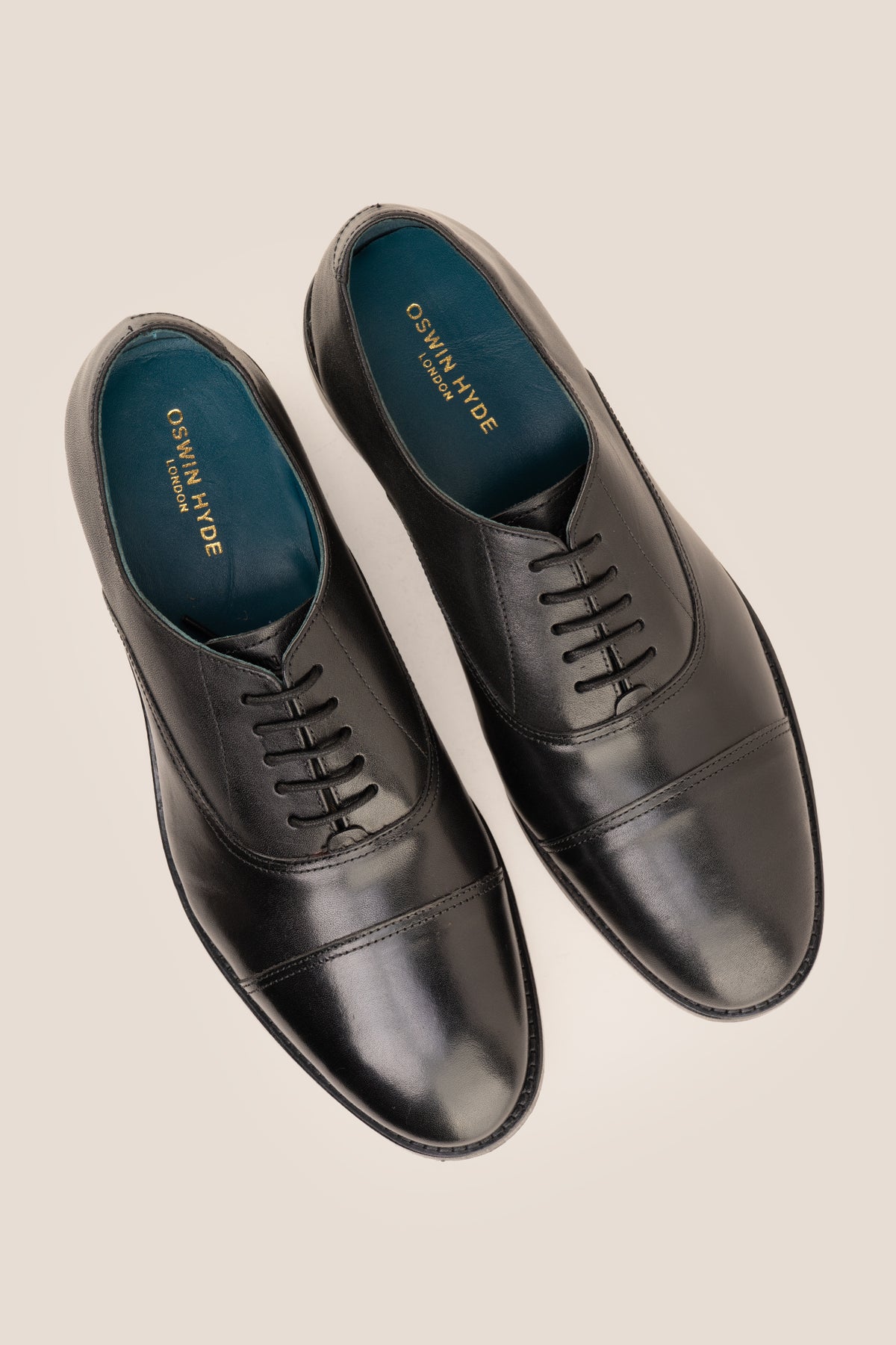 Wilson Black men's black leather toe-cap Oxford shoes