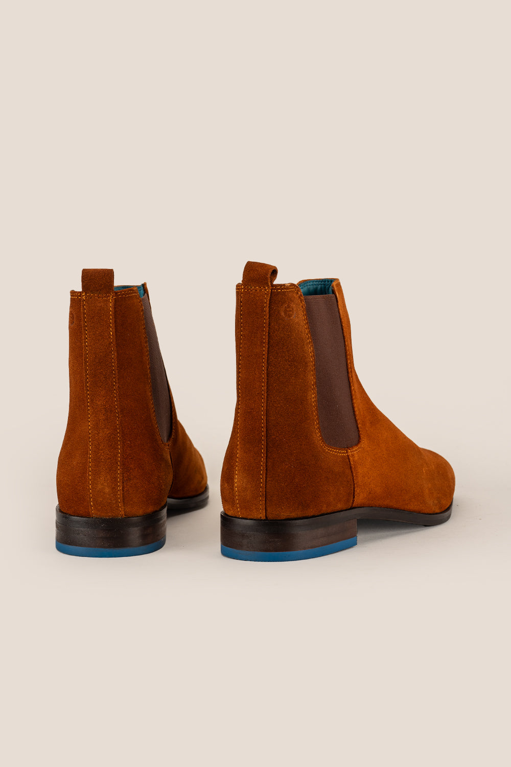 Vinnie Rust Suede Chelsea Boots | Oswin Hyde