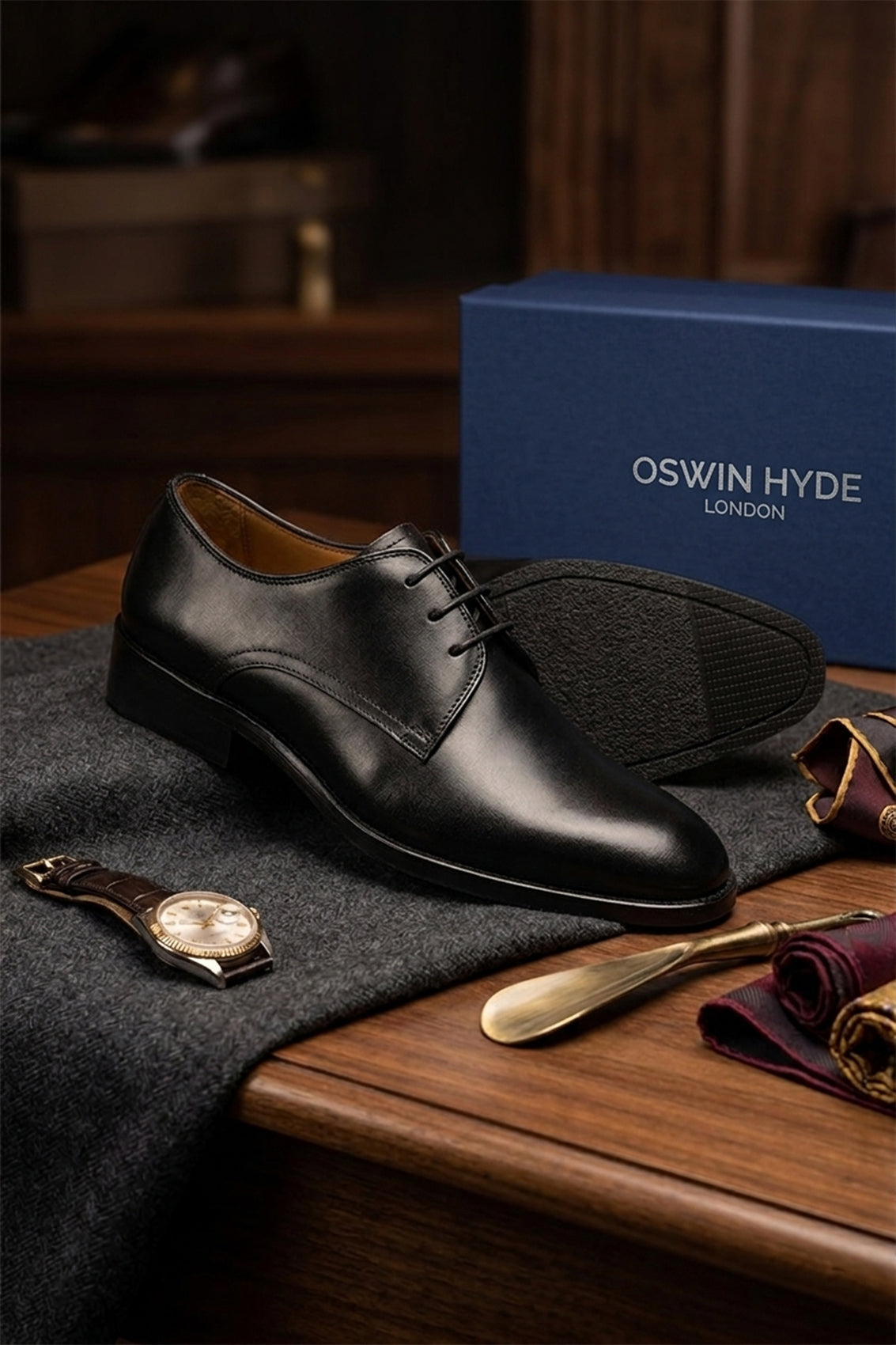 Edison full black three-eyelet Derby shoes for men, crafted from premium leather with a minimalist design, ideal for formal and smart occasions.