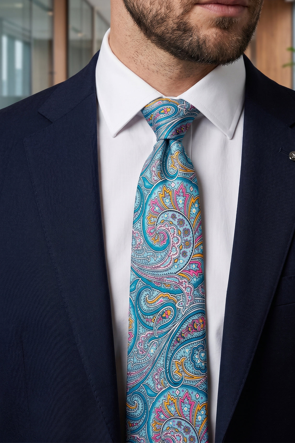 Print Blue tie with sophisticated design, ideal for office wear and daily occasions.