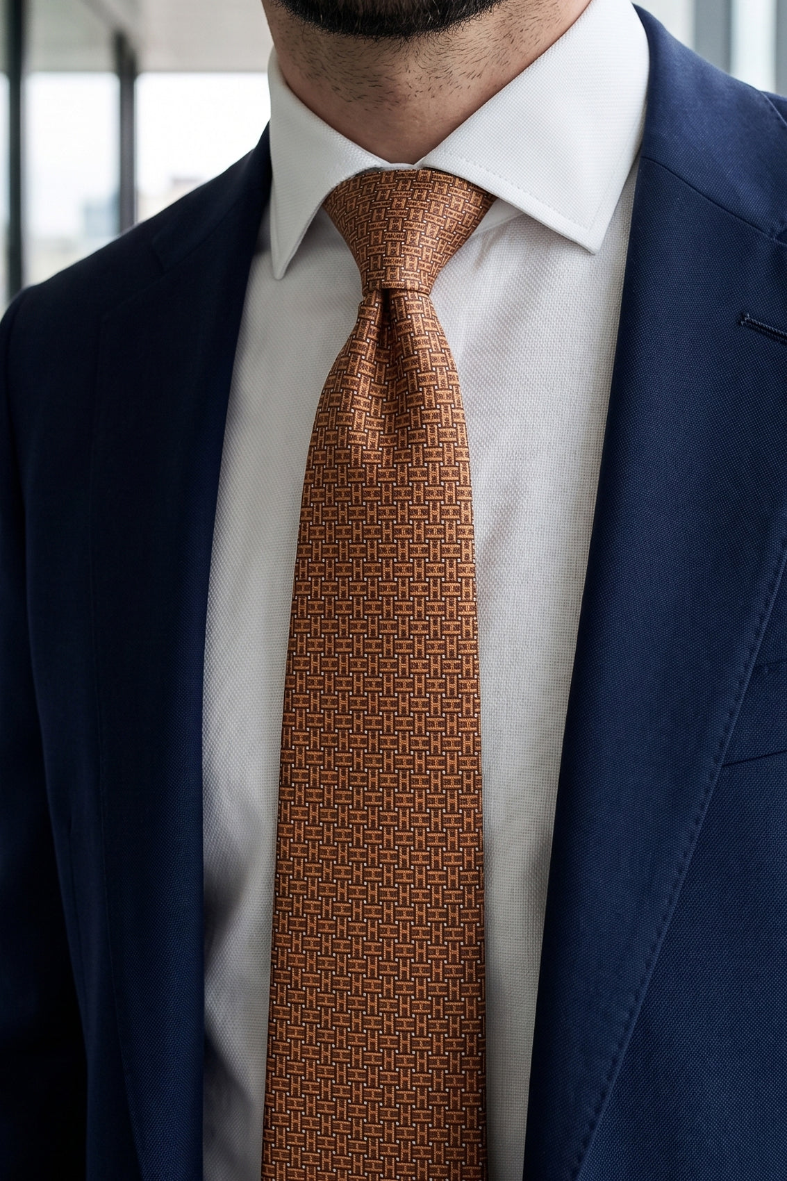 Bronze Retro Texture tie for men, designed with a sophisticated and intricate texture that brings a vintage-inspired touch to your wardrobe.