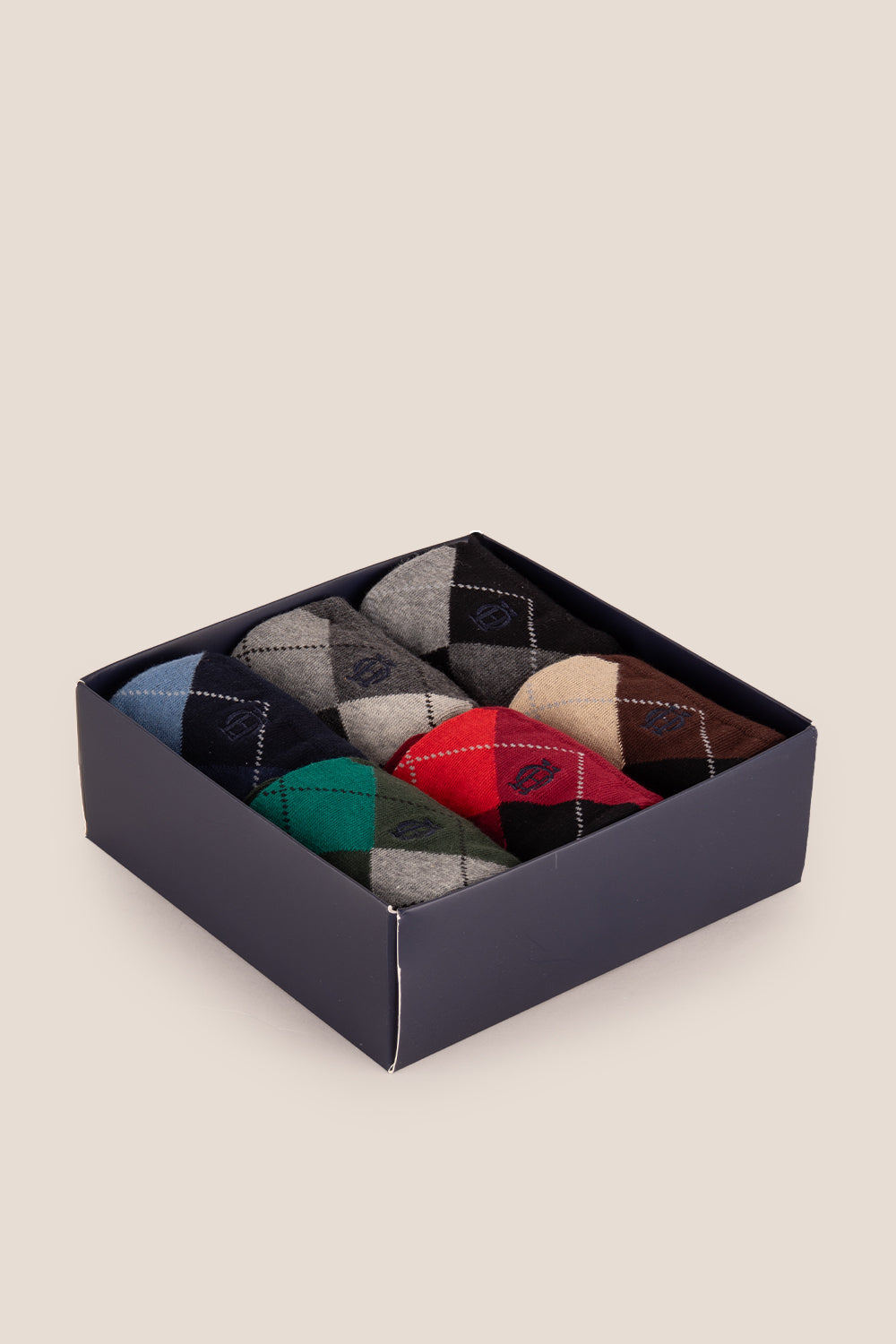 Six pairs of premium cotton socks designed by Oswin Hyde for the discerning gentleman.