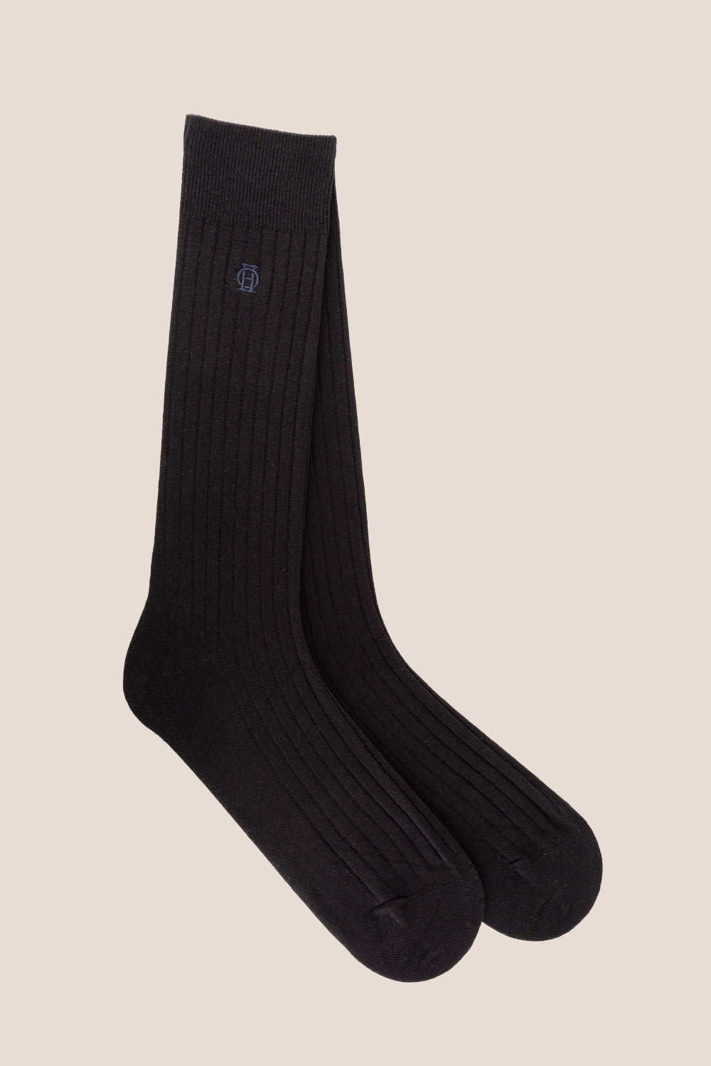 Premium black cotton socks designed by Oswin Hyde for the discerning gentleman.