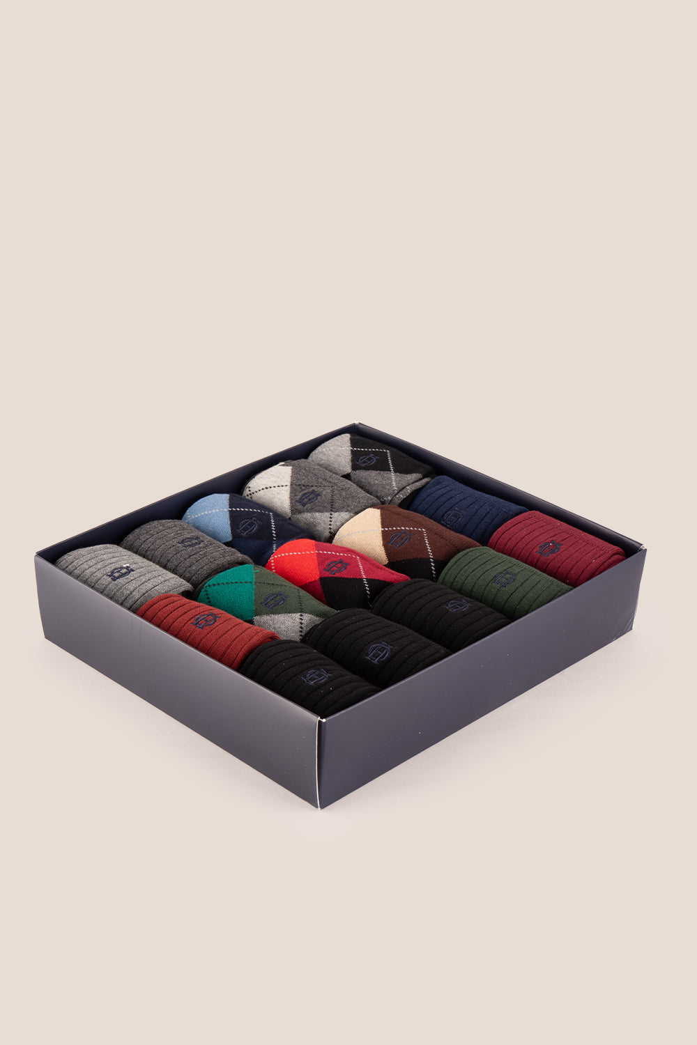 Fifteen pairs of premium cotton socks designed by Oswin Hyde for the discerning gentleman.