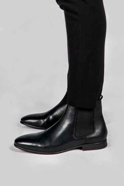 Men's smart black leather Chelsea boots 